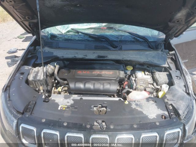 3C4NJDCB6NT208269 Jeep Compass Limited 4x4