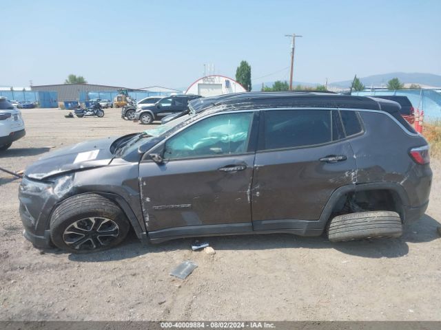 3C4NJDCB6NT208269 Jeep Compass Limited 4x4