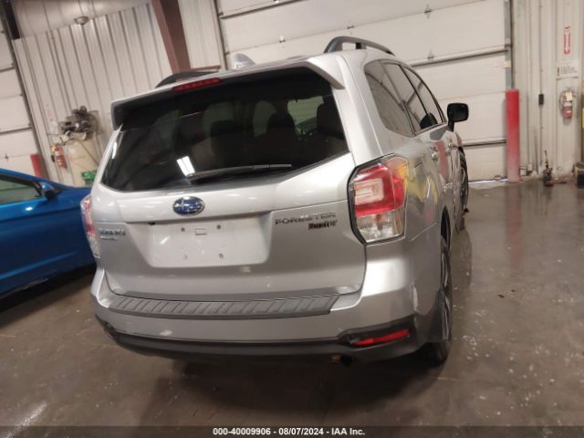 JF2SJAEC5JH521542 Subaru Forester 2.5i Premium