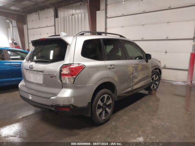 JF2SJAEC5JH521542 Subaru Forester 2.5i Premium