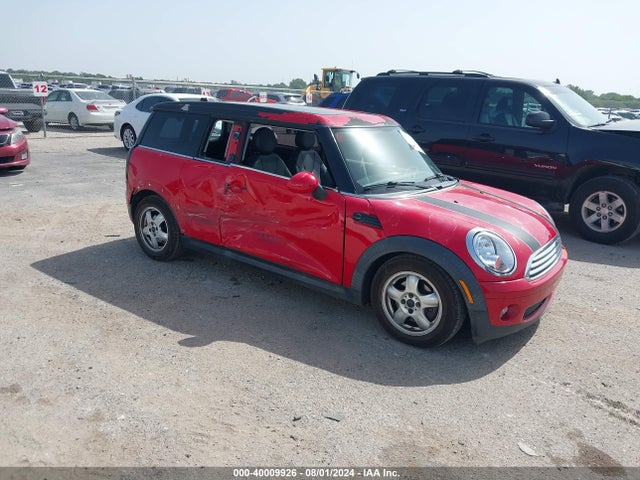 2008 MINI COOPER CLUBMAN WMWML33528TN68114 Photo 0