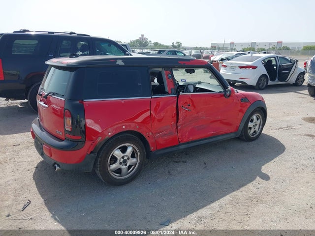 2008 MINI COOPER CLUBMAN WMWML33528TN68114 Photo 3