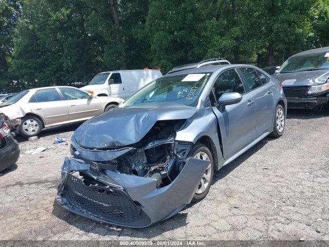Toyota COROLLA LE 2022 JTDEPMAE3NJ213237 Image 2