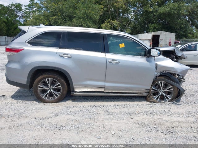 Toyota Highlander Xle V6 2016 5TDKKRFH6GS503611 Image 13