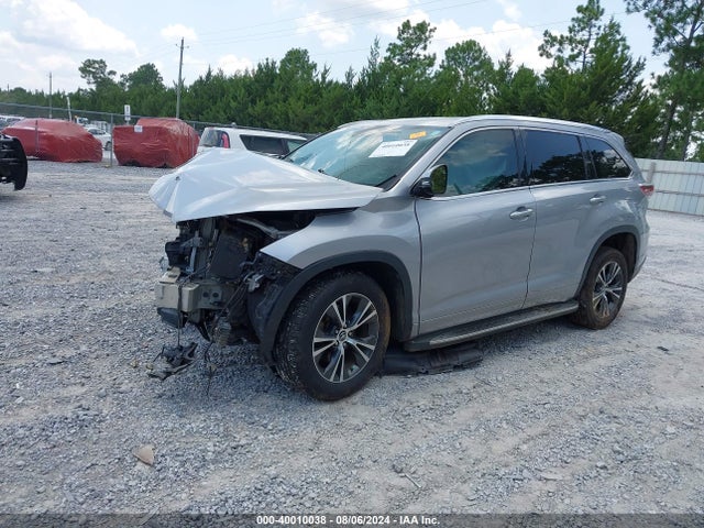Toyota Highlander Xle V6 2016 5TDKKRFH6GS503611 Image 2