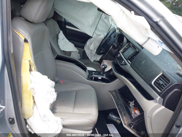 Toyota Highlander Xle V6 2016 5TDKKRFH6GS503611 Image 5