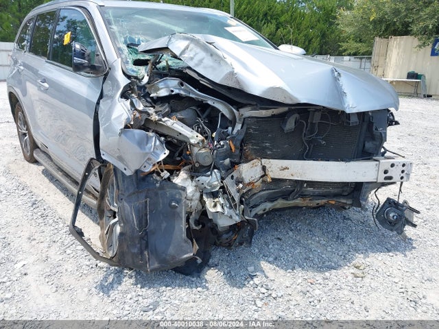 Toyota Highlander Xle V6 2016 5TDKKRFH6GS503611 Image 6