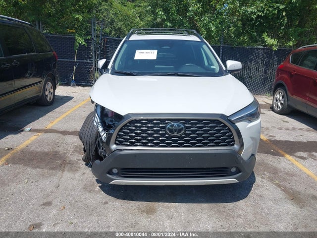 Toyota Corolla Cross Xle 2023 7MUDAAAG5PV058845 Image 12