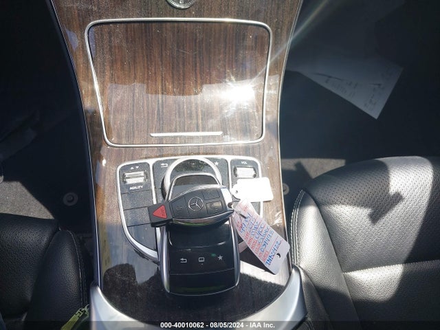 55SWF6GB5FU039498 Mercedes-Benz C 400 4matic