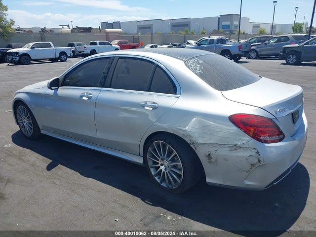55SWF6GB5FU039498 Mercedes-Benz C 400 4matic