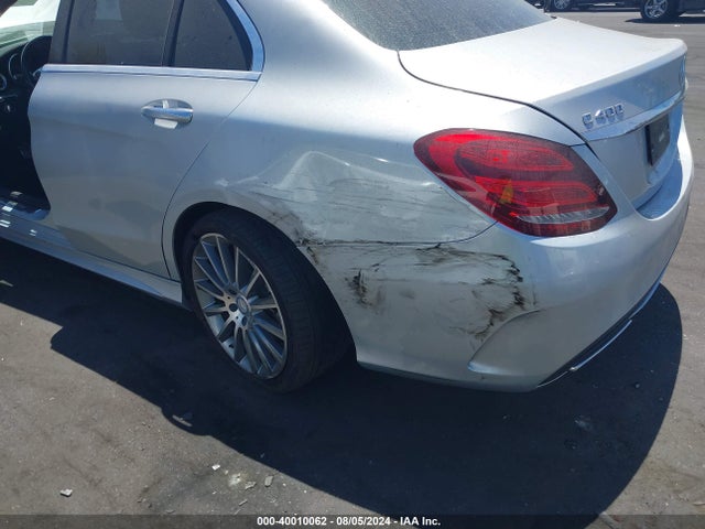 55SWF6GB5FU039498 Mercedes-Benz C 400 4matic