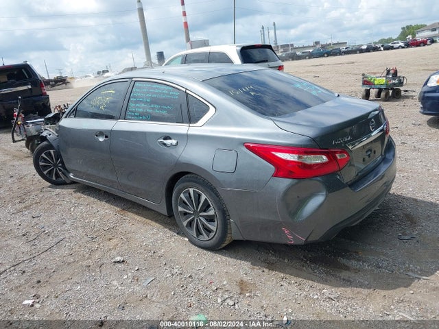 Nissan Altima 2.5 S 2017 1N4AL3AP5HC161114 Image 3