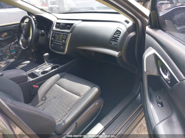 Nissan Altima 2.5 S 2017 1N4AL3AP5HC161114 Image 5