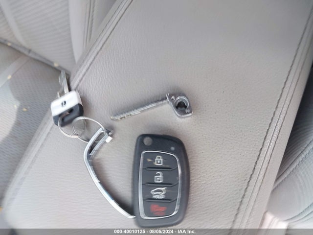 5NPE24AF6FH025782 Hyundai SONATA SE