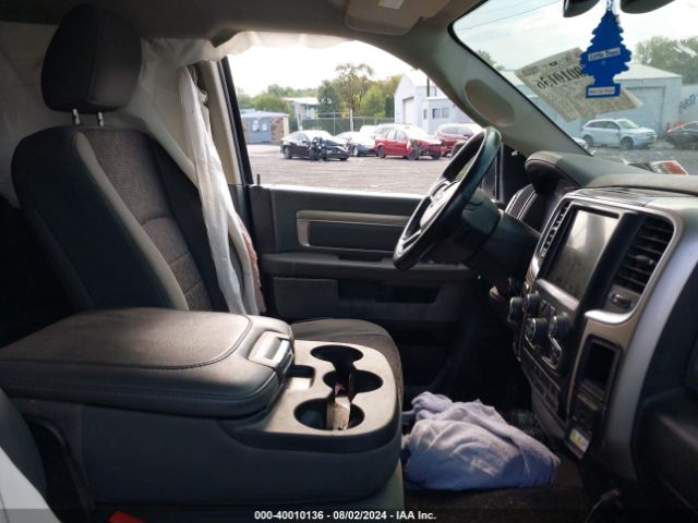 1C6RR7GT1JS311990 RAM 1500 Big Horn Quad Cab 4x4 6'4 Box