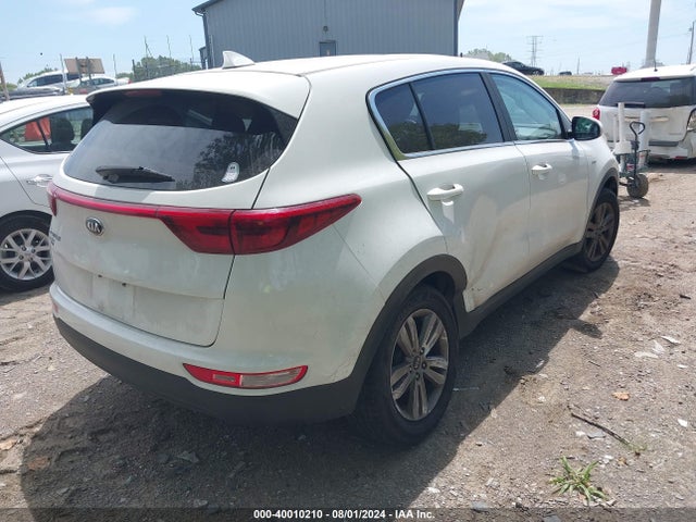 KIA Sportage Lx 2018 KNDPMCAC8J7324710 Image 4