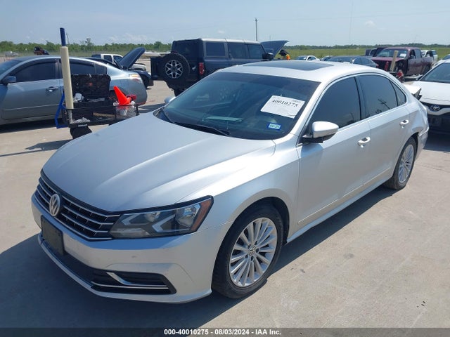 1VWBT7A31HC027135 Volkswagen Passat 1.8t Se