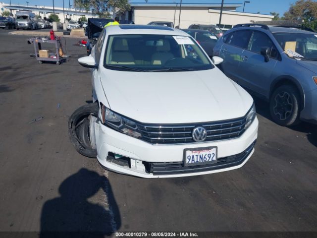 1VWLA7A37KC009515 Volkswagen Passat 2.0t Wolfsburg Edition