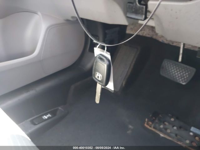 1HGCR2F33FA276323 Honda ACCORD LX