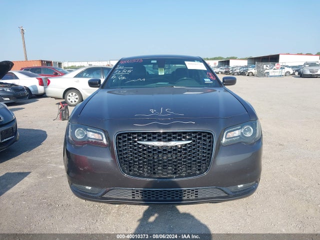 2C3CCAGGXKH586030 Chrysler 300 300s Awd