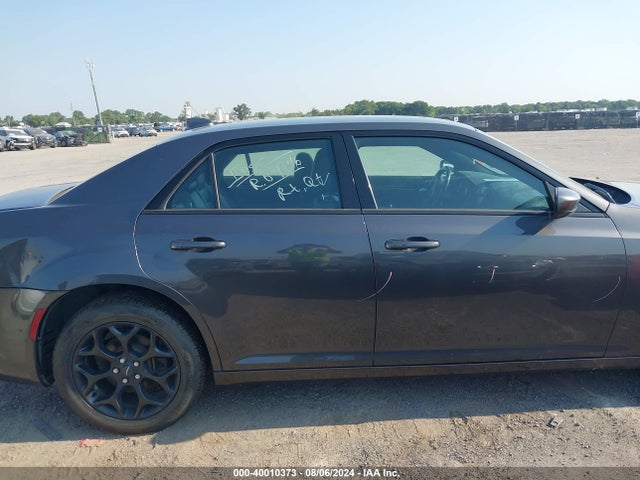 2C3CCAGGXKH586030 Chrysler 300 300s Awd