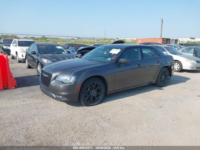 2C3CCAGGXKH586030 Chrysler 300 300s Awd