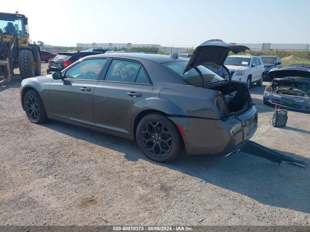 2C3CCAGGXKH586030 Chrysler 300 300s Awd