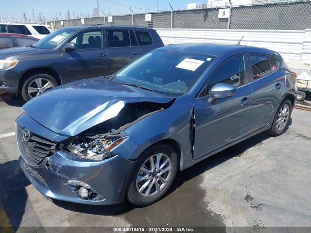 Mazda Mazda3 I Touring 2015 JM1BM1L72F1274833 Image 2