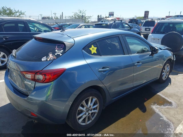 Mazda Mazda3 I Touring 2015 JM1BM1L72F1274833 Image 4