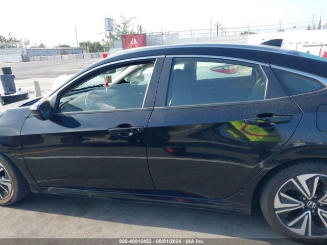 JHMFC1F32JX028575 Honda Civic Ex-t