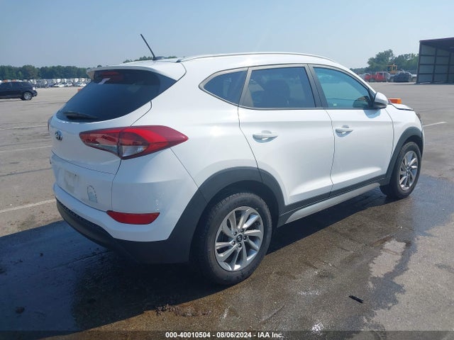 Hyundai TUCSON SE 2017 KM8J33A43HU455049 Image 4