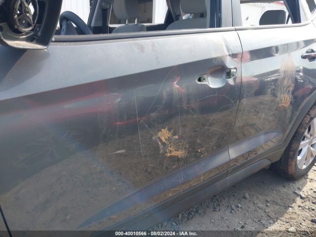 KM8J23A41KU059339 Hyundai TUCSON SE