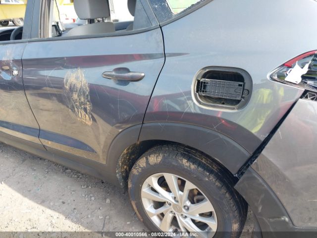 KM8J23A41KU059339 Hyundai TUCSON SE