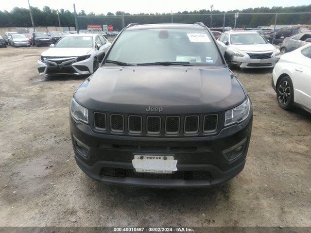 3C4NJCEBXMT577030 Jeep Compass 80th Anniversary Fwd