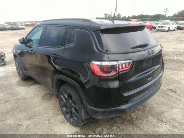 3C4NJCEBXMT577030 Jeep Compass 80th Anniversary Fwd