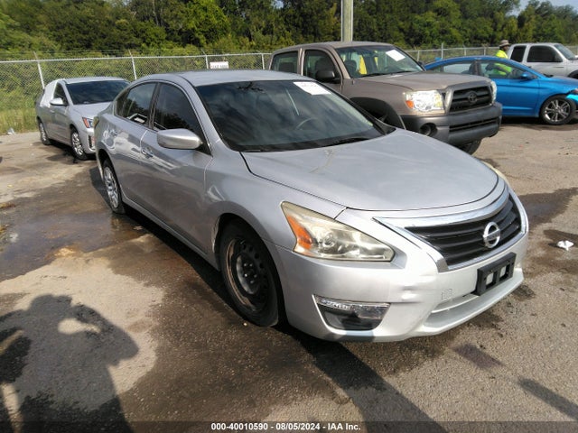 Nissan Altima 2.5 S 2014 1N4AL3AP8EN236856 Image 1
