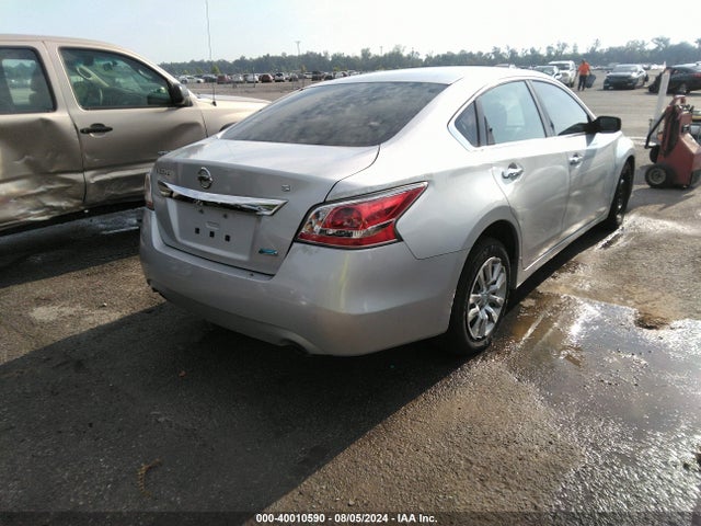 Nissan Altima 2.5 S 2014 1N4AL3AP8EN236856 Image 4