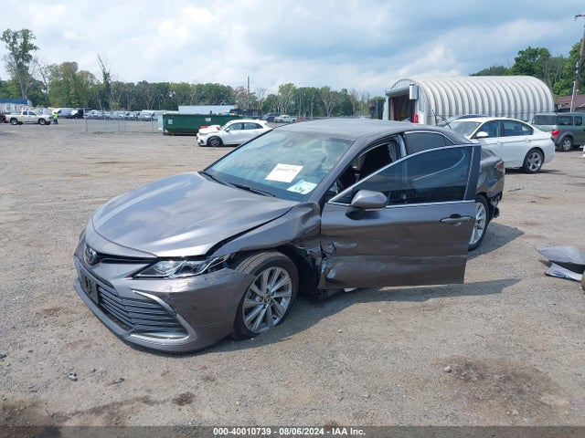 Toyota CAMRY LE 2023 4T1C11AK4PU178749 Image 2