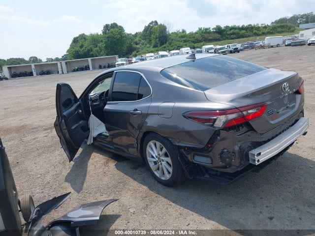 Toyota CAMRY LE 2023 4T1C11AK4PU178749 Image 3