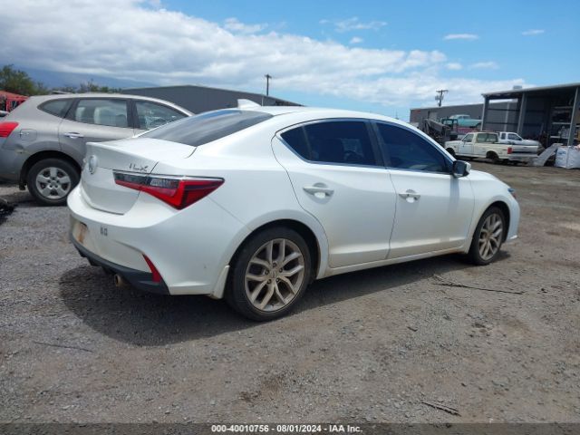 19UDE2F30KA002913 Acura Ilx Standard