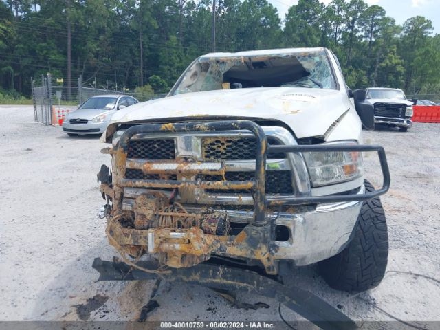 3C6UR5DL3JG275861 RAM 2500