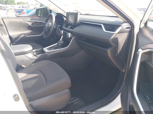 Toyota RAV4 LE 2021 2T3H1RFV7MC153727 Image 5