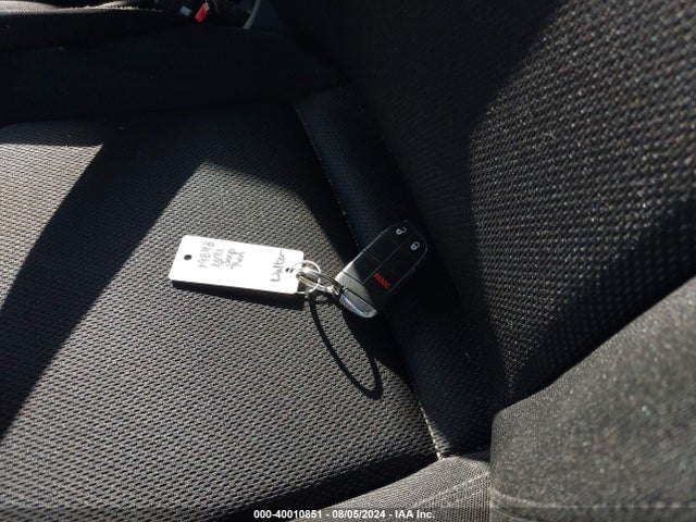 ZACNJCAB9MPM18977 Jeep Renegade Sport Fwd