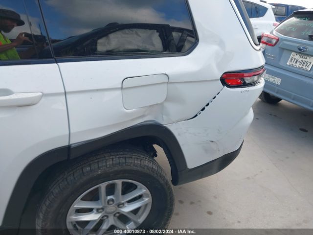 1C4RJJAG8P8867230 Jeep Grand Cherokee L Laredo 4x2