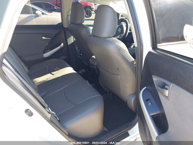 Toyota Prius Two 2015 JTDKN3DU5F0395455 Image 8