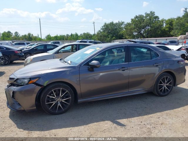 4T1G11AK4NU712332 Toyota CAMRY SE