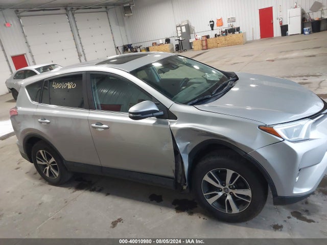 Toyota Rav4 Xle 2018 2T3RFREV9JW804437 Image 13