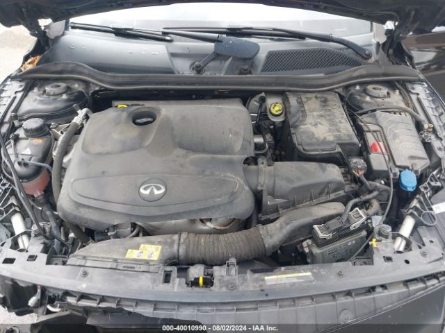 SJKCH5CR3JA048212 Infiniti Qx30 Premium