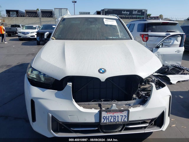 5UX13EU06R9T76647 BMW X5 Sdrive40i