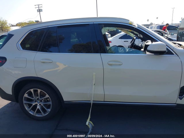 5UX13EU06R9T76647 BMW X5 Sdrive40i